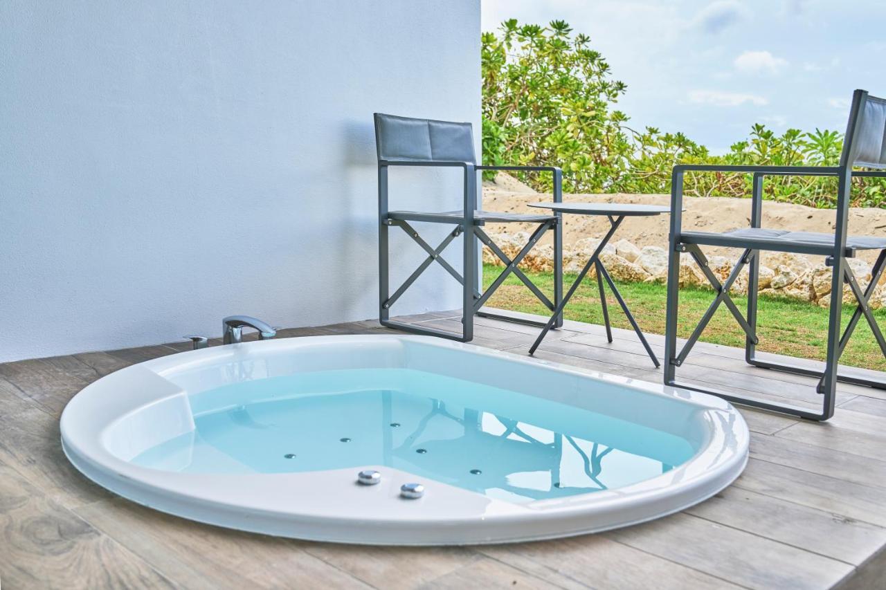 Watermark Hotel Okinawa Miyakojima Esterno foto
